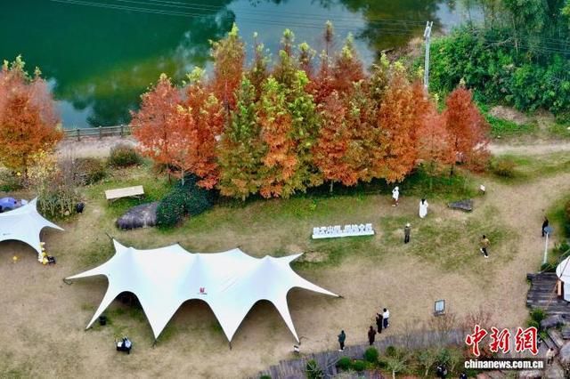 福建福州：乡村美丽冬景引游人