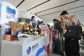 进驻大兴机场五年南航国内外通航点66个，国庆热门航线将增班图片