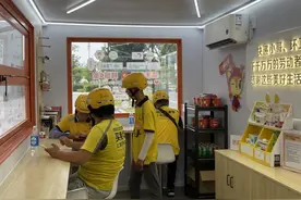 “可以待上一整天”！松江党群服务阵地成为市民夏日好去处图片