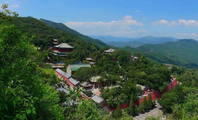 北京景区上新！“京西阿勒泰”来了 | 周末京郊微度假