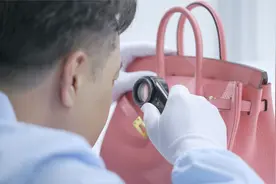 高仿奢侈品以假乱真？消费者如何避坑图片