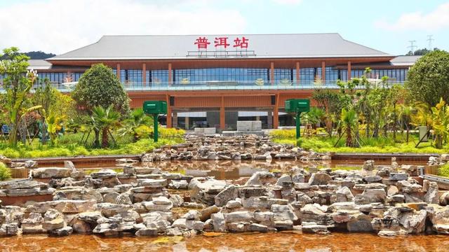 全列卧铺、夕发朝至！这趟环线旅游列车，有多过瘾？