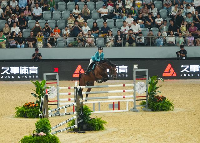 长假休闲消费新体验 上海国际马文化周开幕