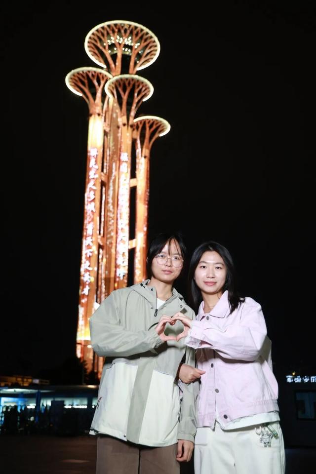 昨夜专属CAUer的奥林匹克塔，你打卡了吗？