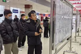 宁夏国资委举办退役军人就业国企专场招聘会图片