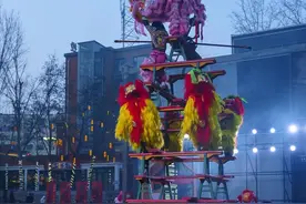 打铁花、舞龙舞狮……对话山西春节文化背后的民间艺人图片