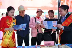 建行广西区分行金融服务与民俗节庆“双向奔赴”图片