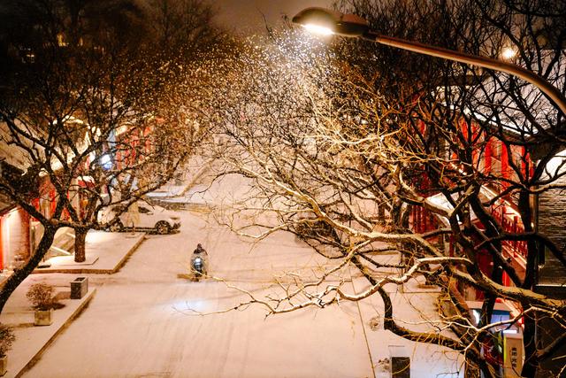 到宛平城体验雪中“穿越”，今晚还将点亮！