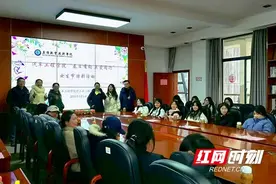 送花、布景、熬汤……益阳职院花式宠女生图片