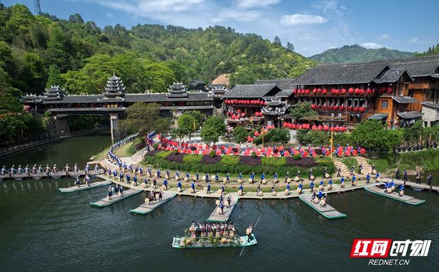 “跟着湘超游怀化”②丨赴一场山水之约 共赏五彩怀化秋韵