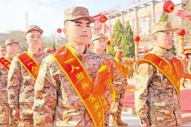 欢送入伍新兵图片