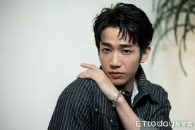 刘以豪脱光惊见「黑黑反光生物」　全身赤裸僵住…对决过程曝图片