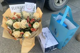 一箱拆开过的牛奶当生日礼物？网约车司机果断掉头冲向派出所！图片