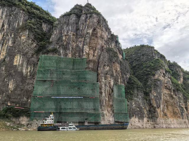 新时代中国调研行之文化中华丨三峡危岩治理，一场无痕的“手术”