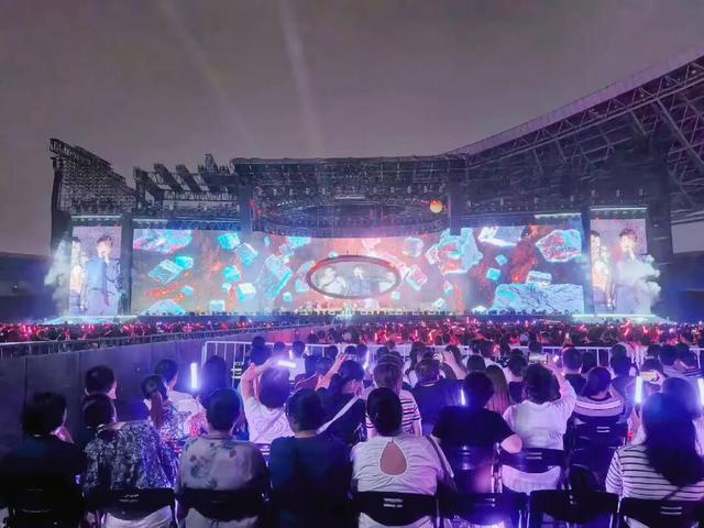 文旅市场活力迸发，八方游客心有所“蜀”