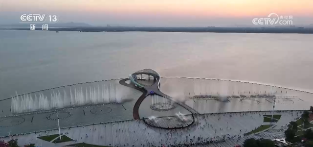 各地文旅市场“全面开花” 多重优惠多样体验助燃“夏日经济”