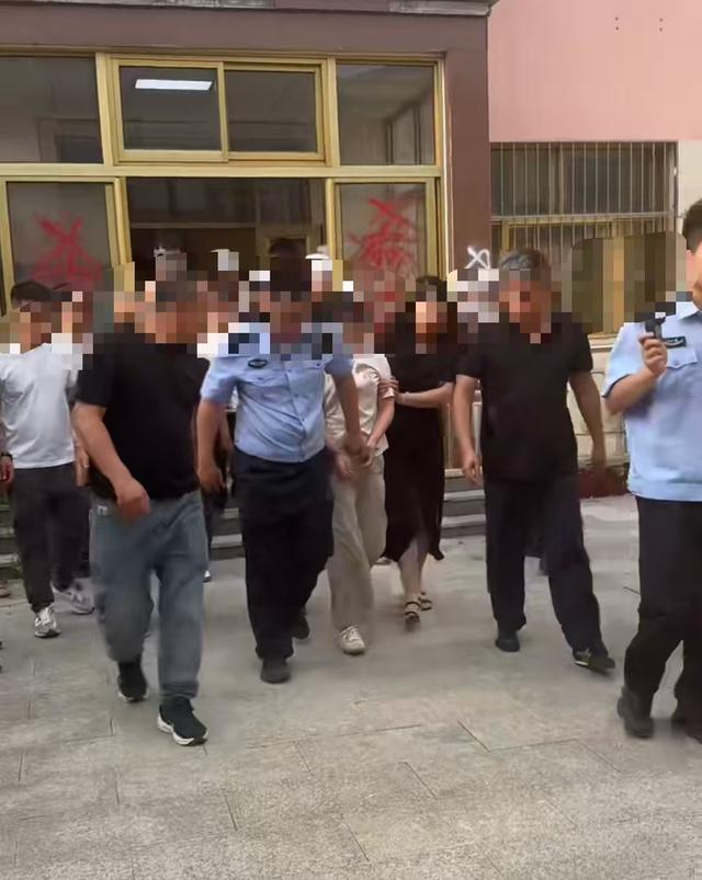 孟村女子疑遭家暴去世，在县医院工作的公公篡改病历？受害者家属：他在另一家医院工作