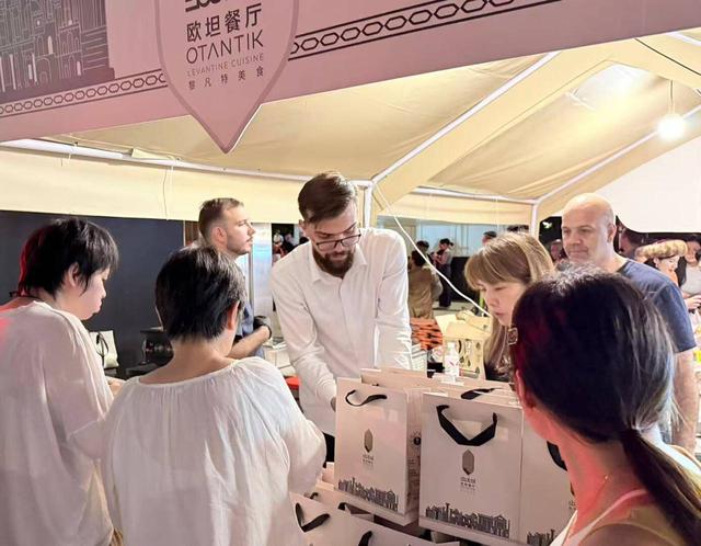 义乌好好逛·乐享双节①｜40多场文旅盛宴解锁N种玩法，双节假期来义乌尽情“逛吃嗨购”