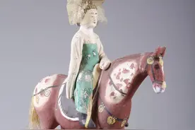 文博日历丨今日白露，和唐代小姐姐一起骑马去赏秋！图片