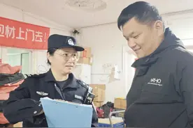 上海民警尹歆璐：多“面”的她，是居民们的知心“好姐妹”图片