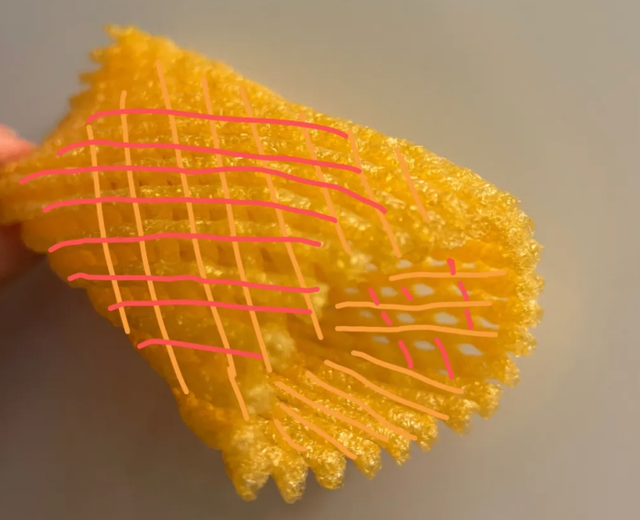 包水果的泡沫网兜，为什么做出来就是一个立体的网？