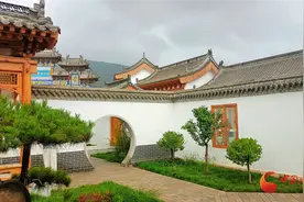 【网络名人看临夏·蝶变季】临夏永靖：白塔木雕千年传承 中式美学匠心独运图片