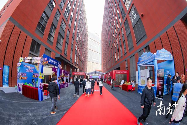 “美丽经济”闪耀顺德，2025珠宝时尚文化节启幕