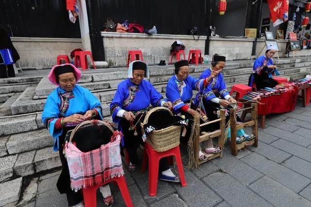 屯堡·家国六百年丨来安顺古城，穿越六百年赶“潮”！