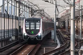 1188万！12月31日深圳地铁全网客运量再创历史新高图片