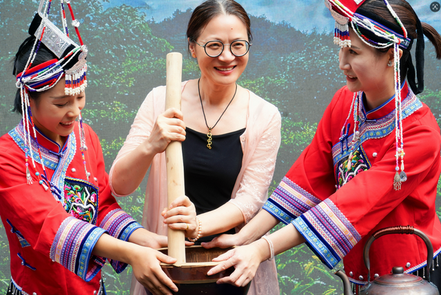 两红扬新帆，奋进正当时丨上海国际茶文化旅游节铅山专场，河红茶沉浸式体验助推品牌“出圈”