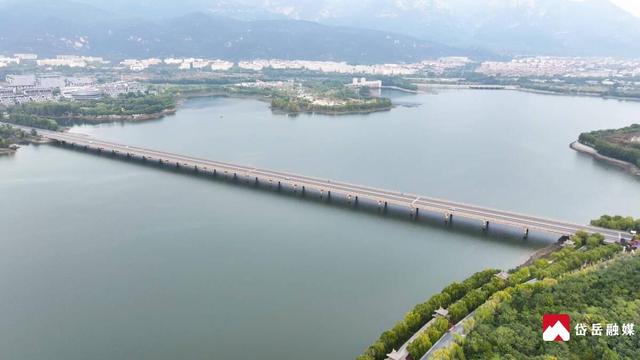 岱岳金秋：斑斓胜景绘就诗意画卷