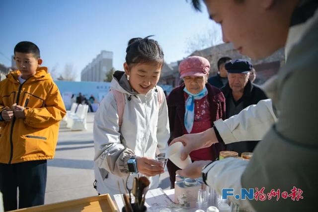 跨越万里！福州茉莉，香飘天山！