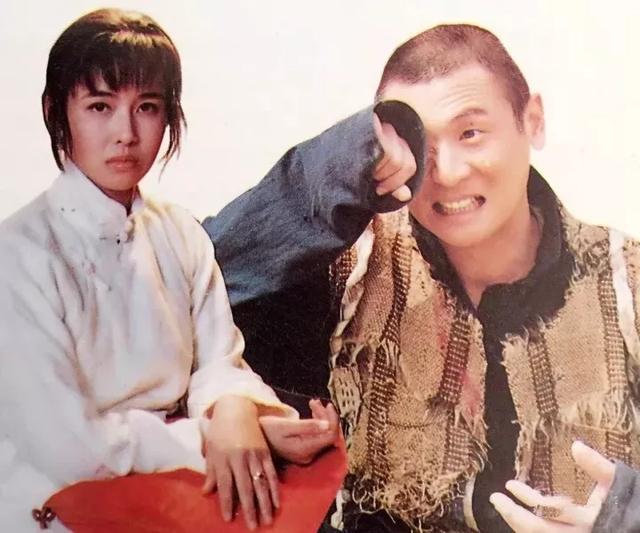 【1993-2025】生日快乐丨镇北堡西部影城:今天我32岁,我用无悔的青春书写着这片土地!