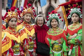 潮阳英歌德国上演 舞出浓浓中国年味图片