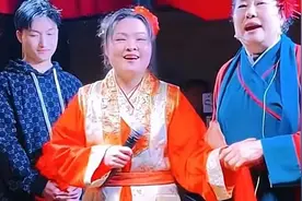 “王婆”换人后节目热度不减，现场嘉宾男多女少，景区称清明假期限流图片