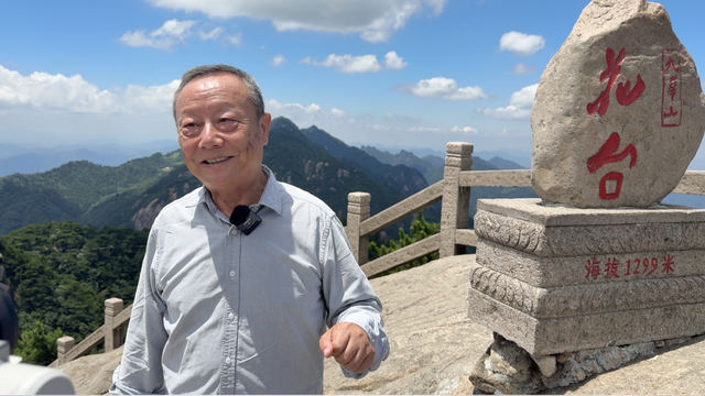 池州费老师，行走的九华文旅“活字典”！