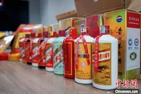 “十元酒”何以卖出上千元？揭秘高价“特供酒”的黑色产业链图片