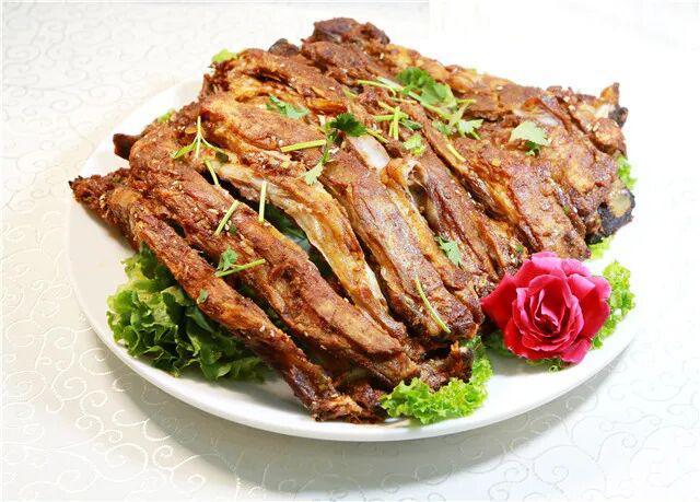 秋游武威正当时，寻迹丝路古城秋韵