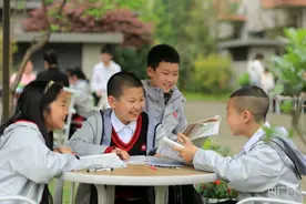 打破“40、45分钟一堂课”！多地中小学探索“长短课”改革，具体效果如何？图片