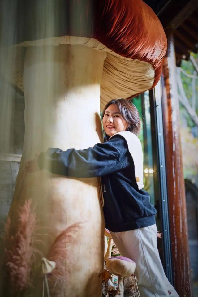 来东城这个胡同小院，邂逅蘑菇精灵的童话秘境——