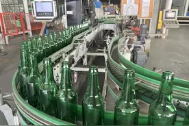 火力全开忙生产，争分夺秒赶订单图片