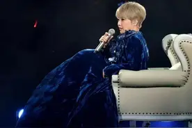 59岁陈慧娴演唱会突发意外，本人幽默回应图片
