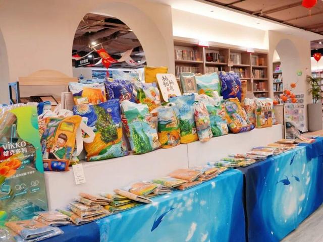 威海这两个过冬据点，看书看海治愈满分