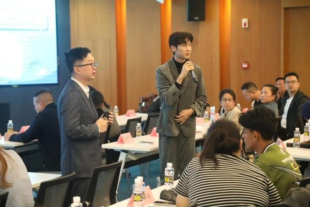 东盟网红漫游海南自贸港采风行：在生态软件园“数”见未来 于定安美食中“醉”享烟火！