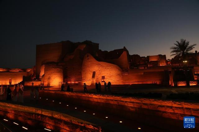 探访沙特历史名城迪里耶