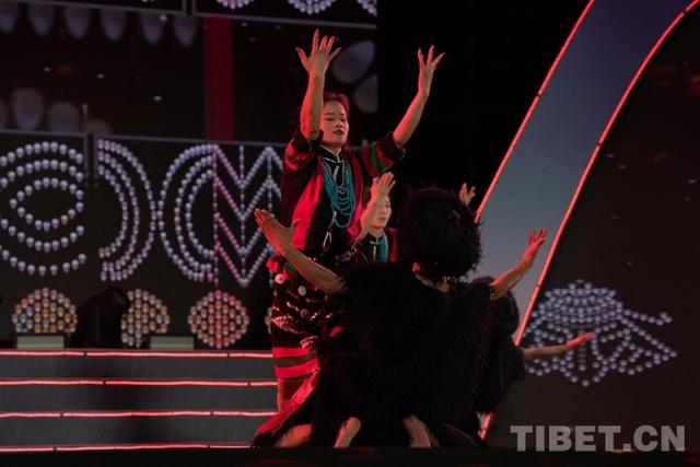 2025“与你有约·冬游墨脱”系列活动启幕：民俗盛宴点亮莲花秘境 文旅融合绘就边疆新篇