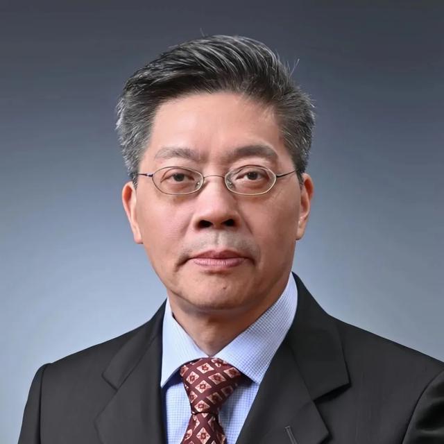 福耀科技大学首届50人集结完毕，录取最高分683分！7位院长亮相，王树国校长在录取通知书上亲笔签名！曹德旺曾称“对标斯坦福”