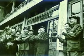 一艘打捞星光的航船——写在中国现代文学馆成立四十周年之际图片