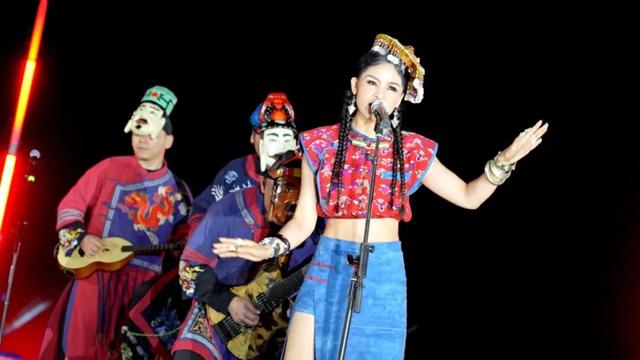 乐跨山海，唱游草原