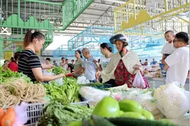 安徽肥东最大“文明菜市”建成投入运营图片